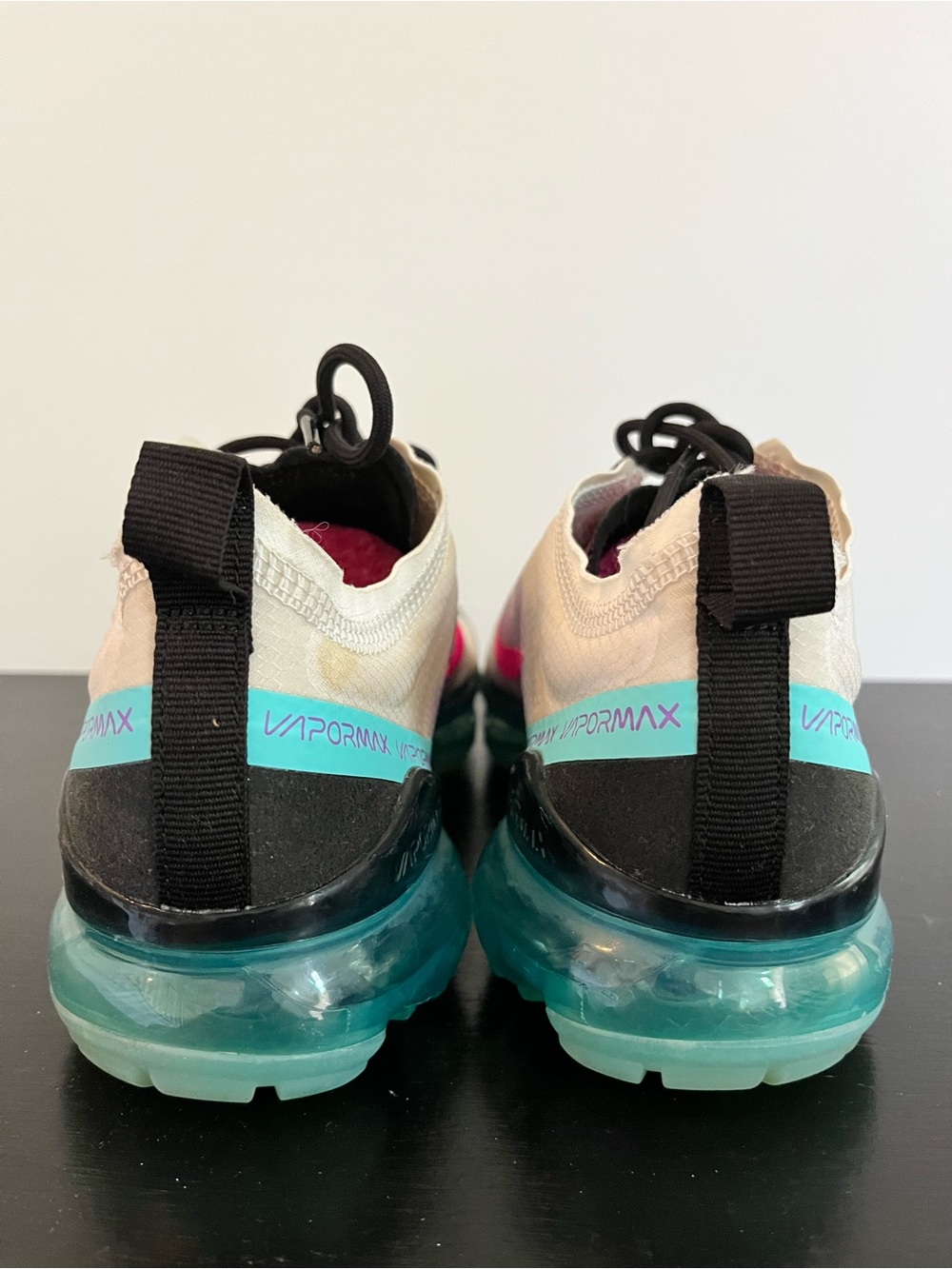 Nike Air VaporMax 2019 White Hyper Pink Aqua Running Shoes Women’s Size 8.5 - Picture 5 of 7